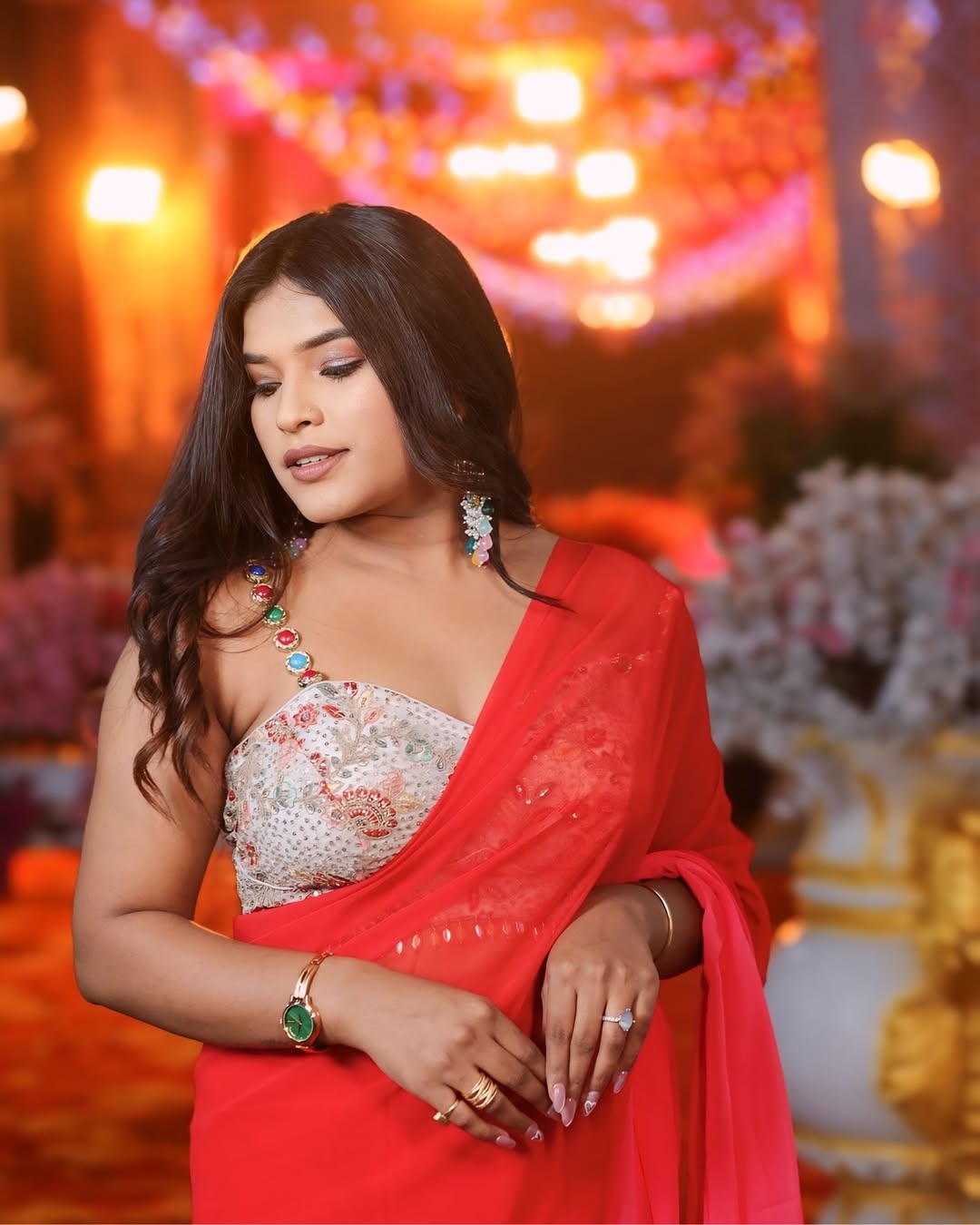 Komal Chaudhary Biography, Family, Income, Bf and Social Media Accounts