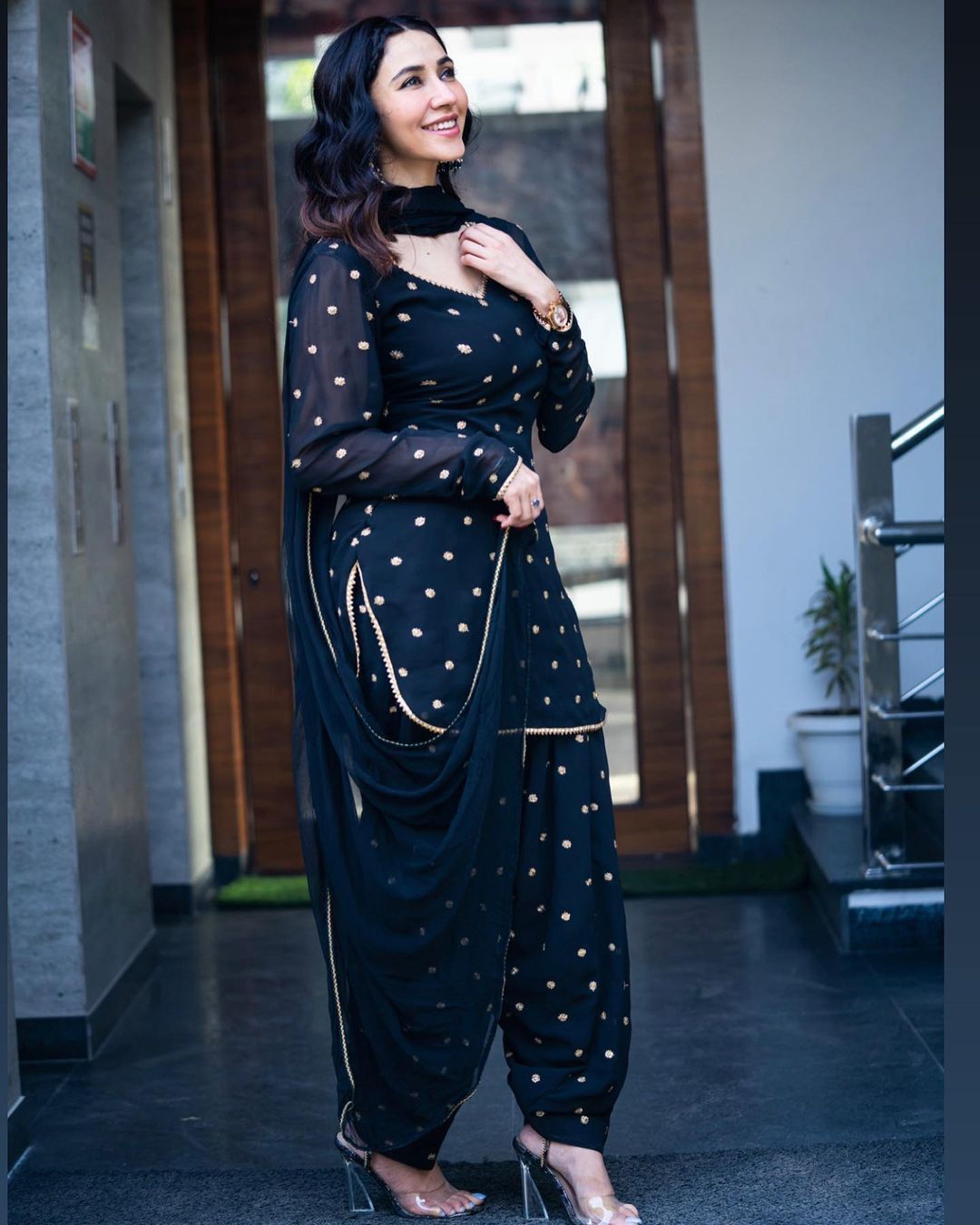 Sharan Kaur Biography, Family, Income, Bf and Social Media Accounts